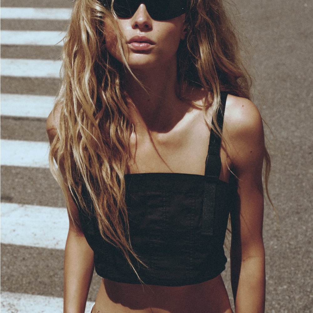 NWT ZARA | S | TECHNICAL BLACK CROP TOP